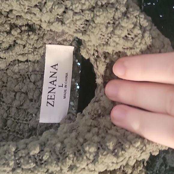 Softest sweater ever. - Picture 2 of 3